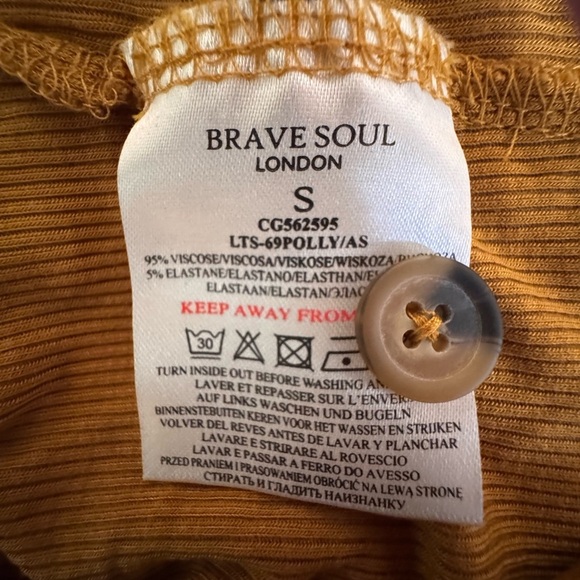 Brave Soul faux Button-Up pull over Women's Top. Size small VGUC - Picture 7 of 9
